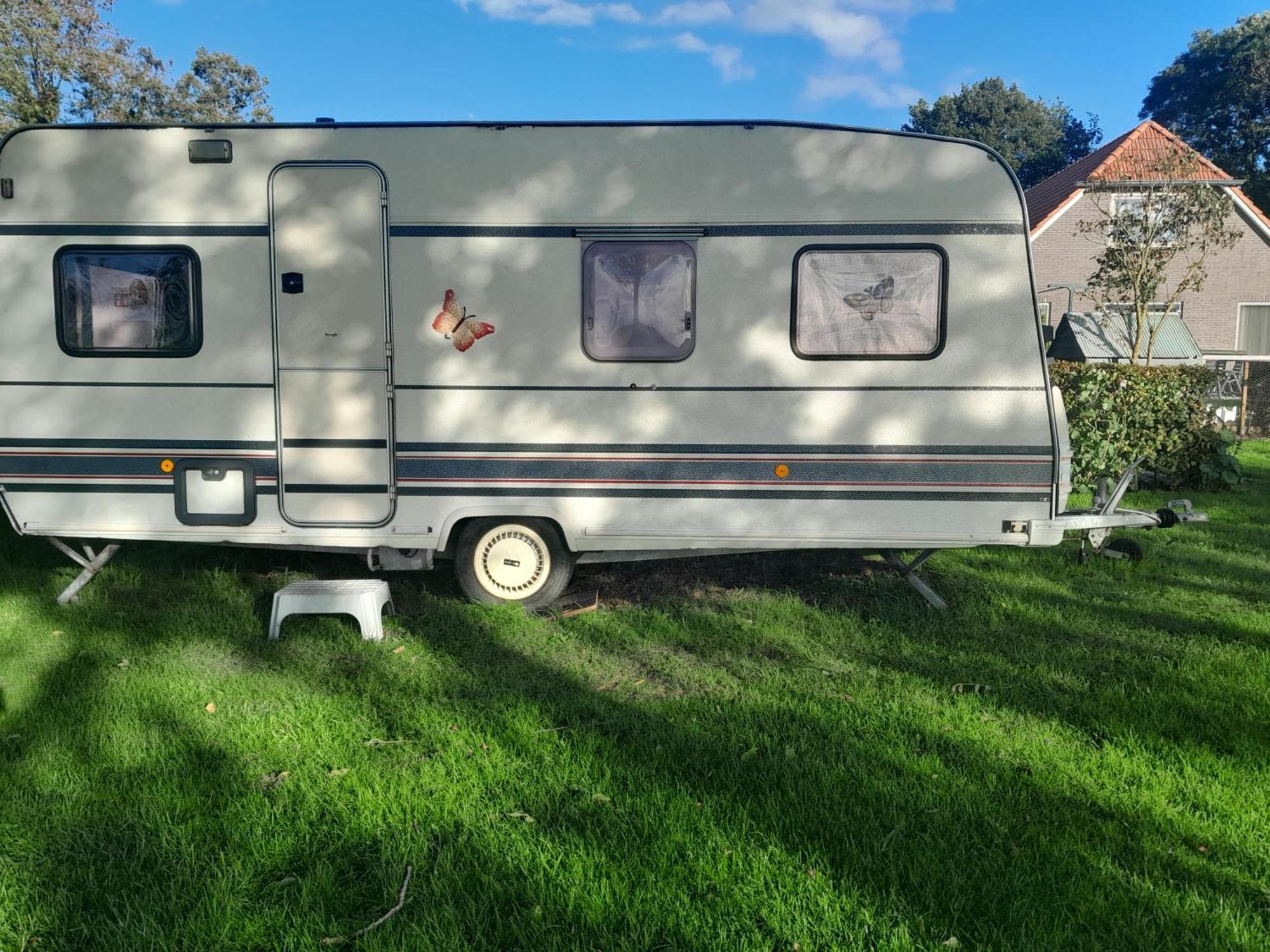 Caravan Vlinder Rouveen Oda fotoğraf